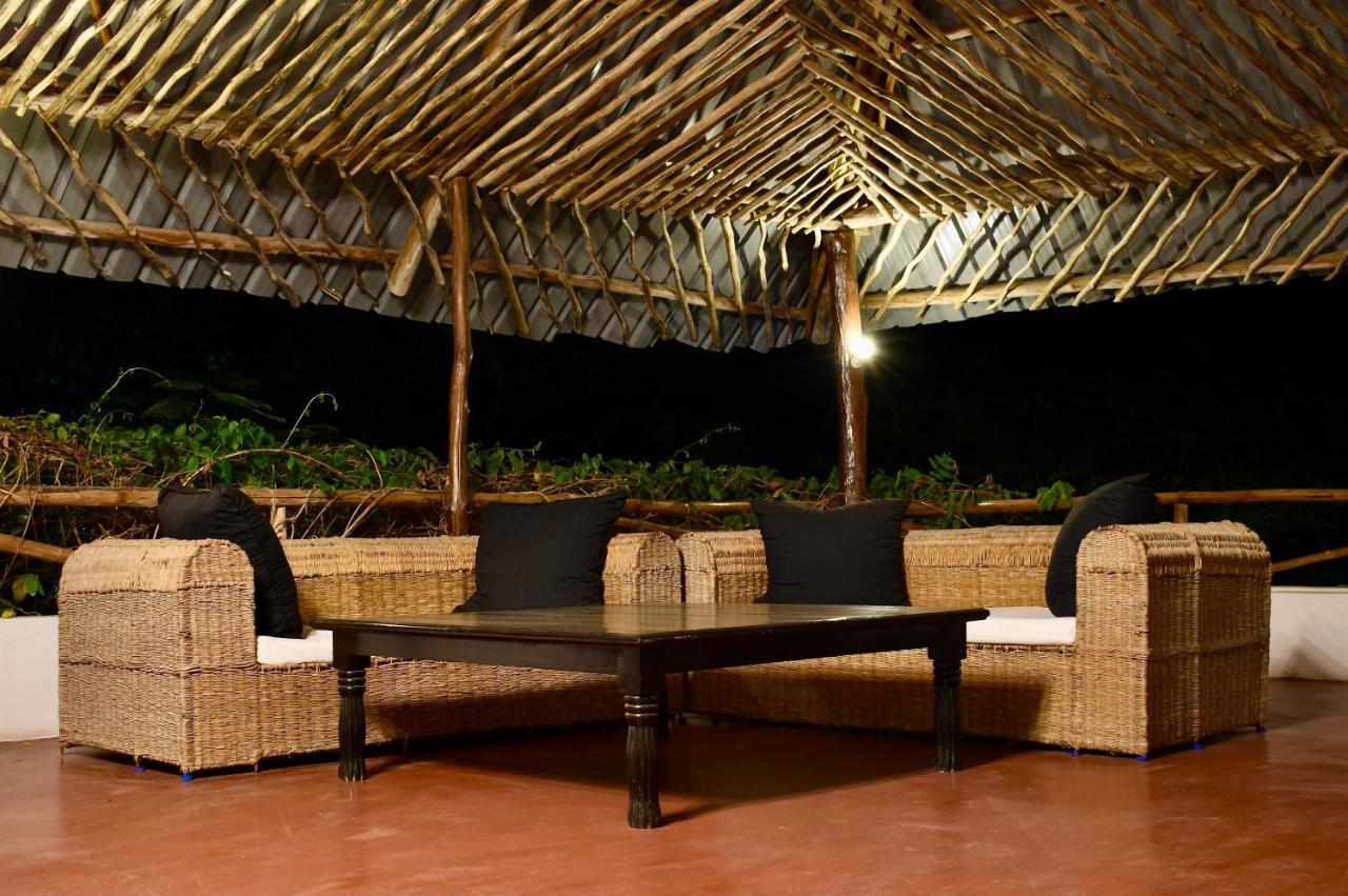 Silver Rock Hotel & Beachfront Apartments Malindi Exterior foto