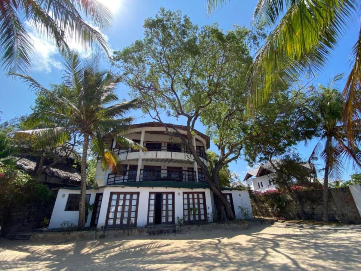 Silver Rock Hotel & Beachfront Apartments Malindi Exterior foto