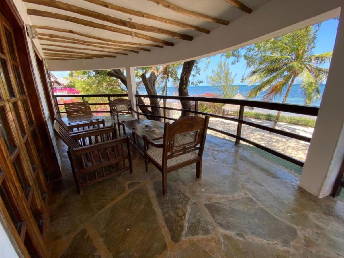Silver Rock Hotel & Beachfront Apartments Malindi Exterior foto