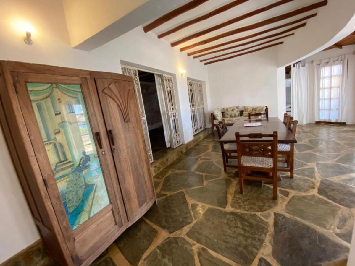 Silver Rock Hotel & Beachfront Apartments Malindi Exterior foto