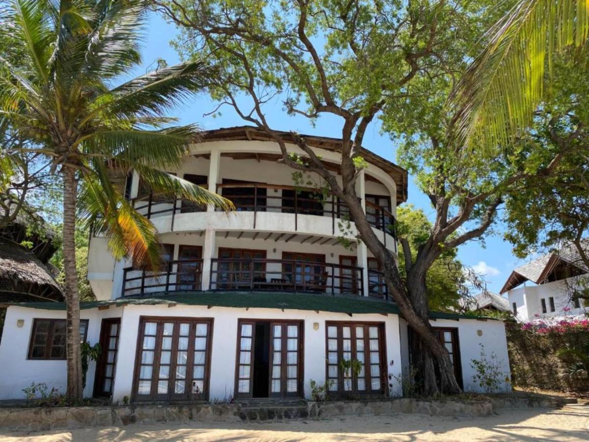Silver Rock Hotel & Beachfront Apartments Malindi Exterior foto