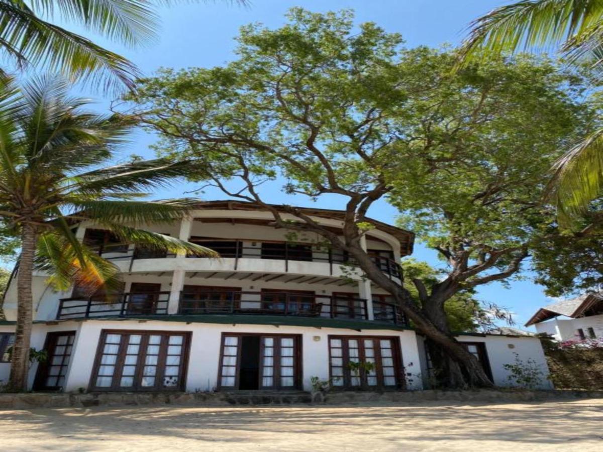 Silver Rock Hotel & Beachfront Apartments Malindi Exterior foto