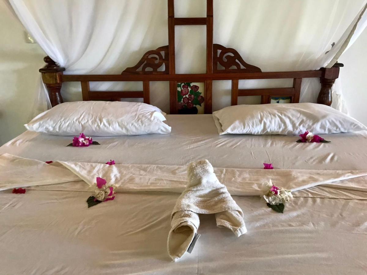Silver Rock Hotel & Beachfront Apartments Malindi Exterior foto